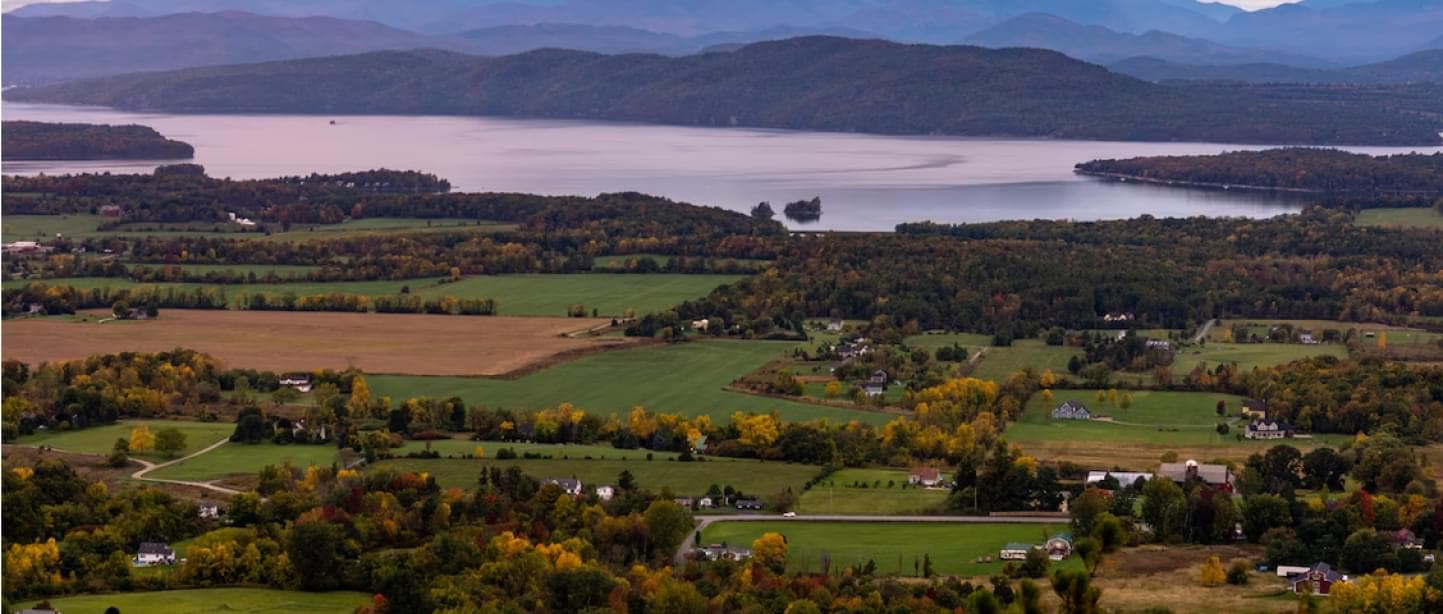 Vermont Info Board - Demographics and Stats - OurStates